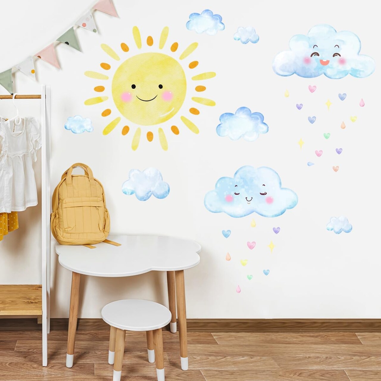 Summer Sun Wall Decals, Watercolor White Clouds Wall Sticker, Boy Girl Room Decoration Sun Stickers, Peel and Stick Removable Sun and White Clouds Wall Decor,for Boys and Girls Room, Children's Bedroom.